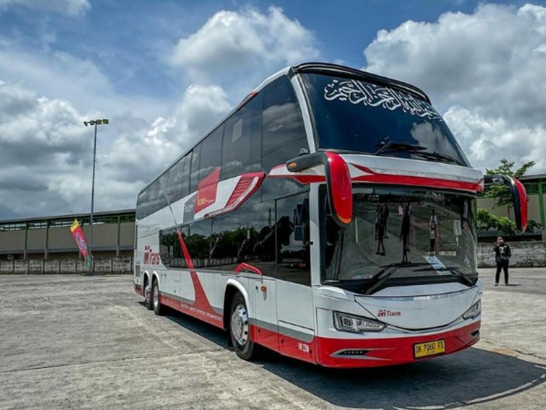The Rise of Luxury Intercity Buses in Indonesia: A New Era of Road Travel